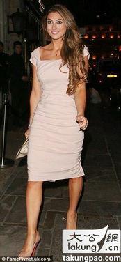 明星被偷拍遮脸,偷拍遮脸事件背后的反思