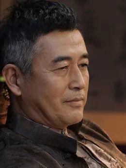 反角明星,颠覆传统，演绎另类魅力