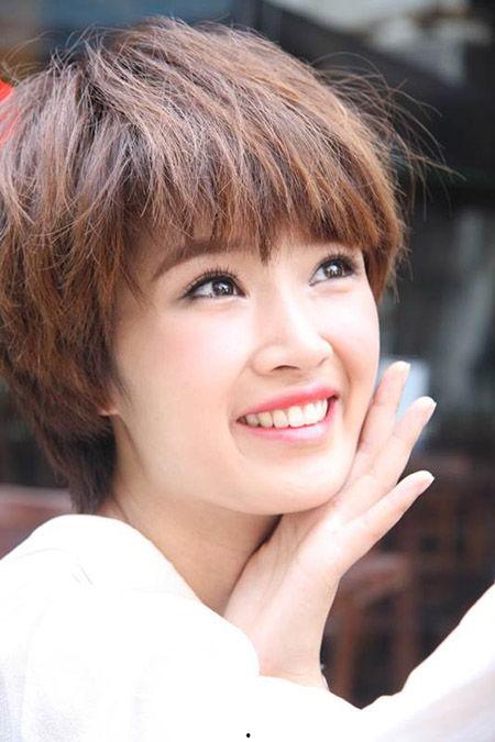 食来孕转33免费观看,免费观看，揭秘孕期美食之旅