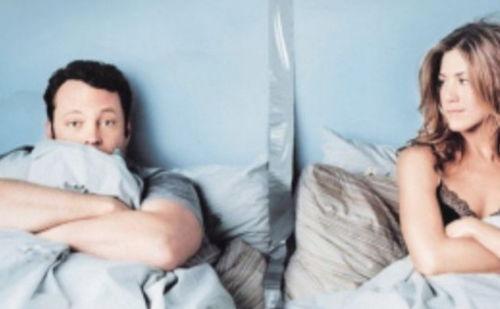 老公抓着我的手摸他,老公深情一握，诠释无尽柔情