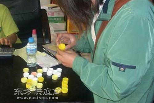 老公中奖瓶盖图片大全,揭秘老公中奖瓶盖背后的惊喜瞬间