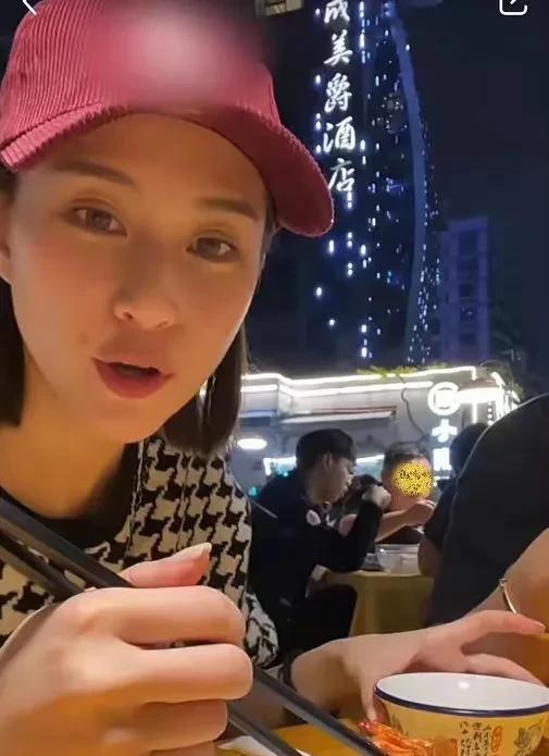 吃瓜娱乐间明星